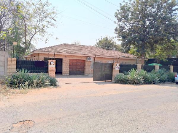 Property For Rent in Village, Gaborone, Village
